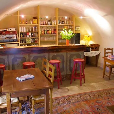 De La Loue Mini-hôtel *